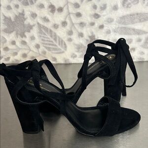Olivia Ferragamo Black Faux Suede Ankle Strap sandal high Heels sz 10